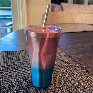 Metal Ombré Tumbler with metal straw